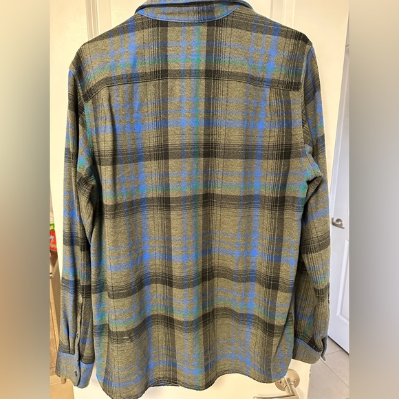 The North Face button-up long sleeve. Blue, gray and black. Medium. - Picture 3 of 3